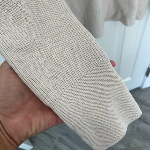 LULULEMON Merino Wool-Blend Ribbed Crewneck Sweater White Opal Size 4 - Picture 6 of 11